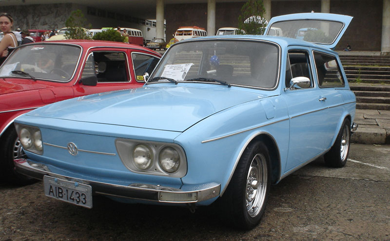 This type of headlights was later introduced to the german VW 411 and made